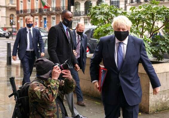 בוריס ג'ונסון בלונדון, אתמול // צילום: רויטרס